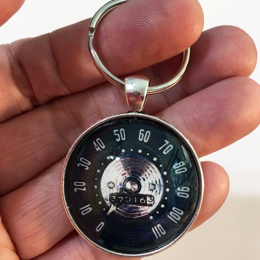 Vintage Chevrolet Bel Air 110 MPH Speedometer 1.2" Keychain