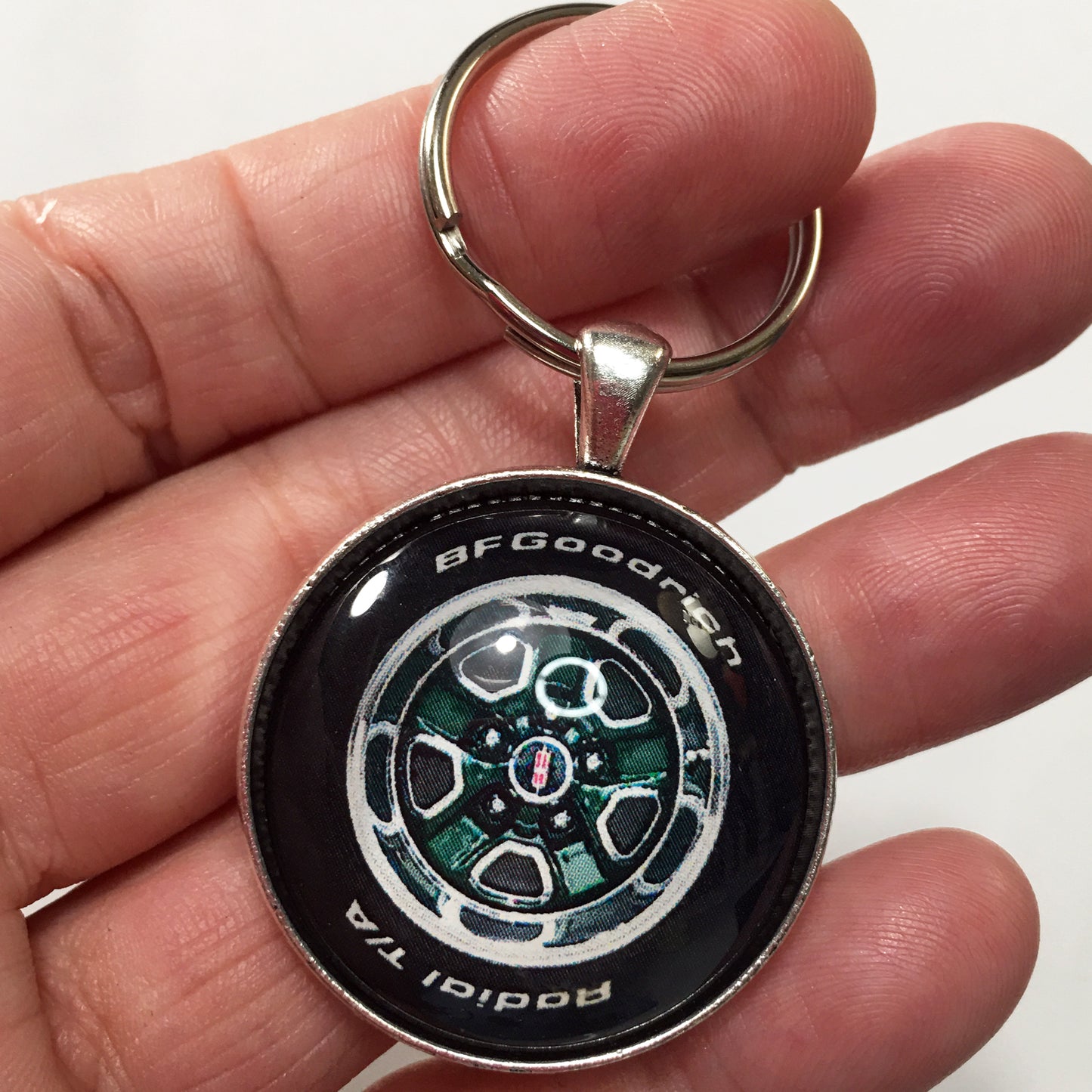 Vintage Oldsmobile Cutlass Supreme Rallye Wheel Emerald Green 1.2" Diameter Keychain