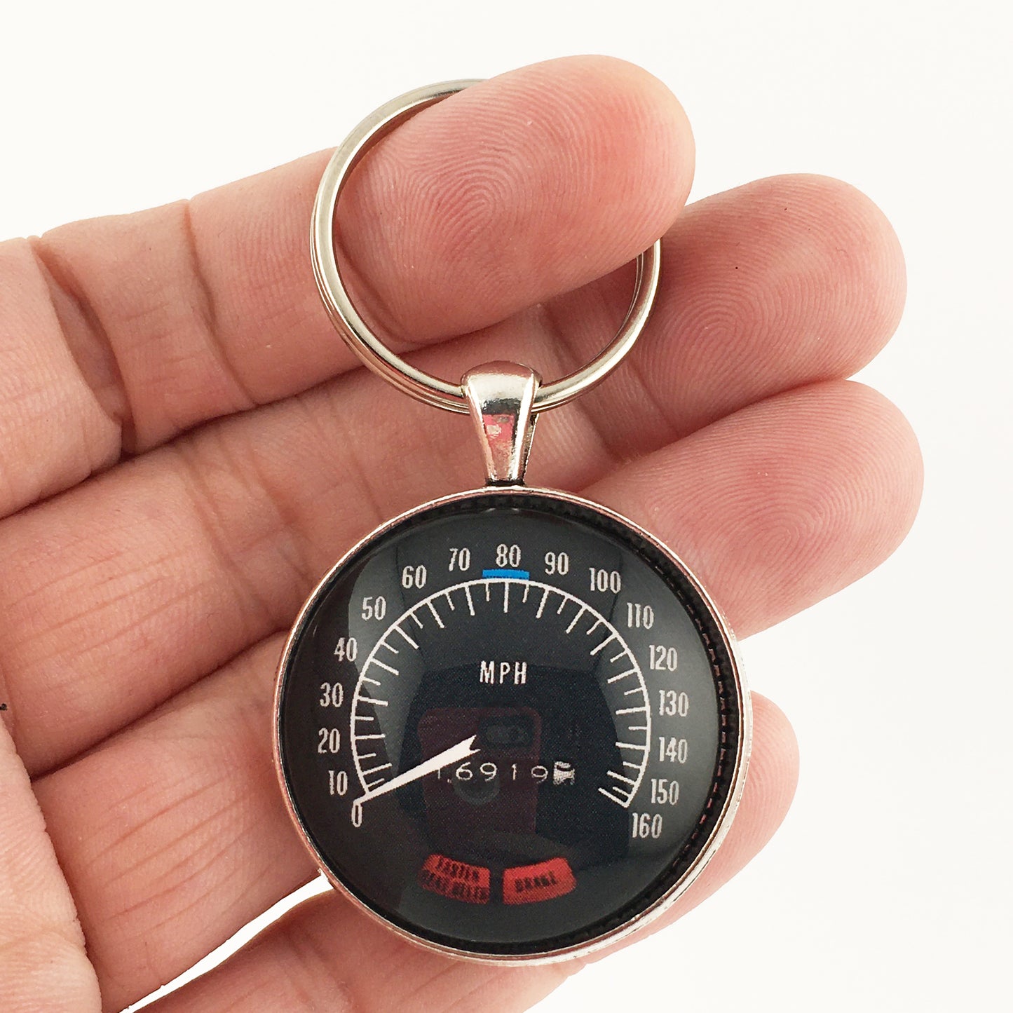 Vintage 1975-1979 Firebird Trans Am 160 MPH Speedometer With Seat Belt Warning 1.2" Diameter Keychain