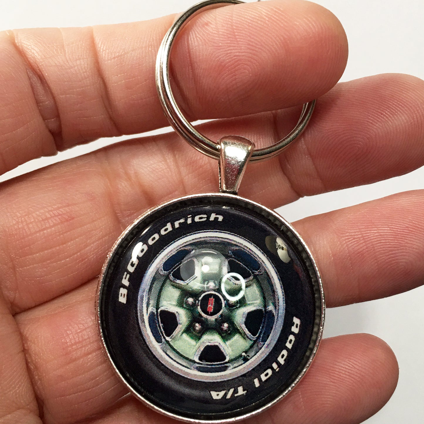 Vintage Oldsmobile Cutlass Supreme Rallye Wheel Light Green 1.2" Diameter Keychain