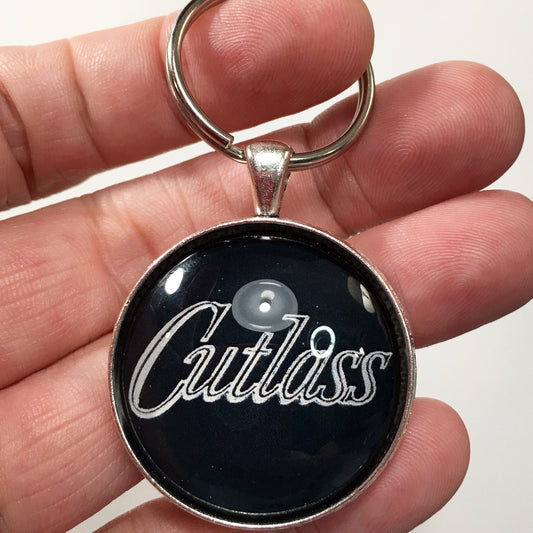 Vintage Oldsmobile 1970 Cutlass Emblem 1.2" Diameter Keychain