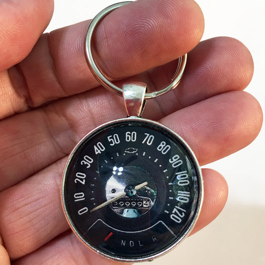 Vintage Chevrolet Bel Air 120 MPH Speedometer 1.2" Keychain
