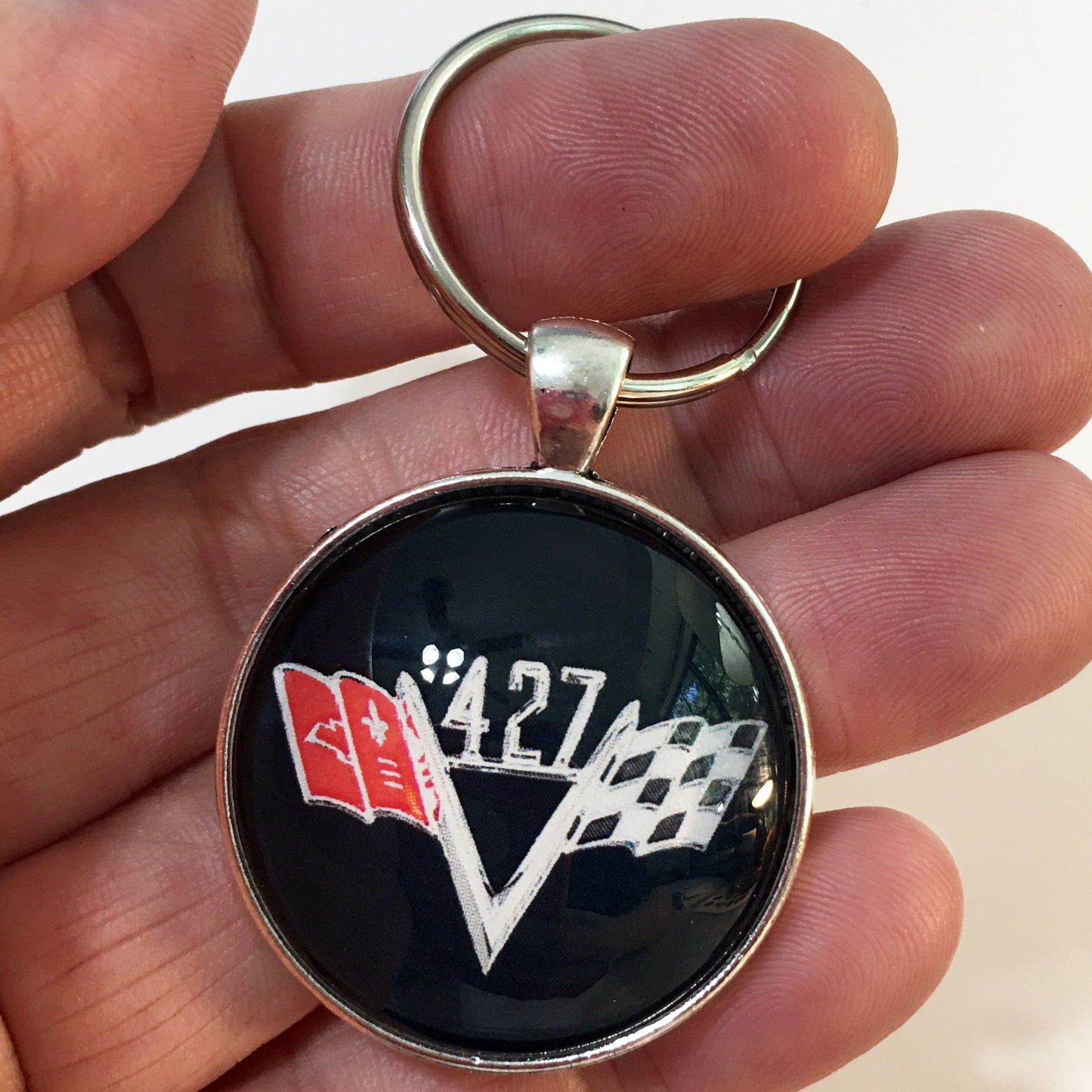 Chevy 427 Chrome V Flag Fender Emblem 1.2" Diameter Keychain