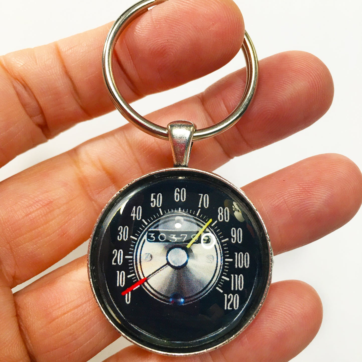 Vintage Oldsmobile 442 120 MPH Speedometer Gauge 1.2" Diameter Keychain