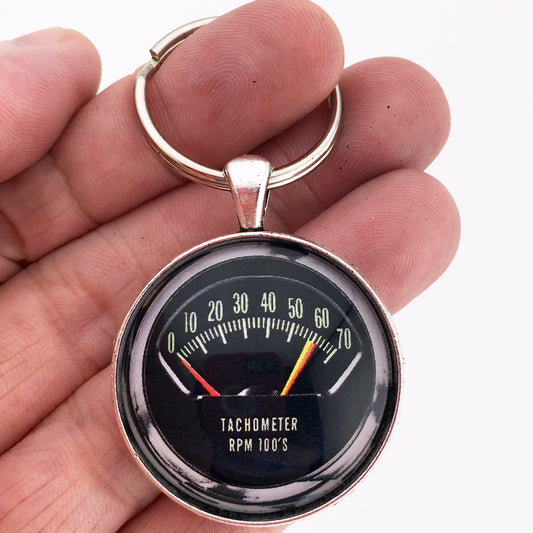 Vintage Chevy Chevelle 70 RPM Gauge Kneeknocker 1.2" Diameter Keychain