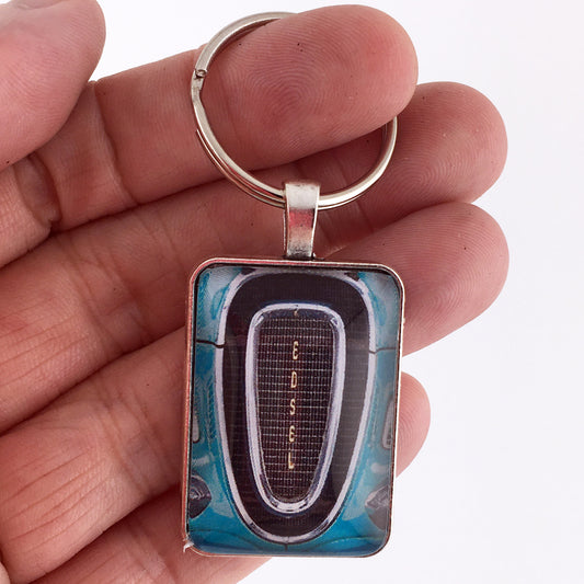 Antique Edsel Grille Emblem Badge Logo 1 x 1.25 Diameter Keychain