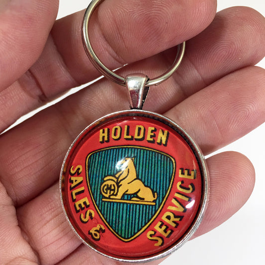 Antique Holden Emblem Badge Ornament Logo 1.2" Diameter Keychain