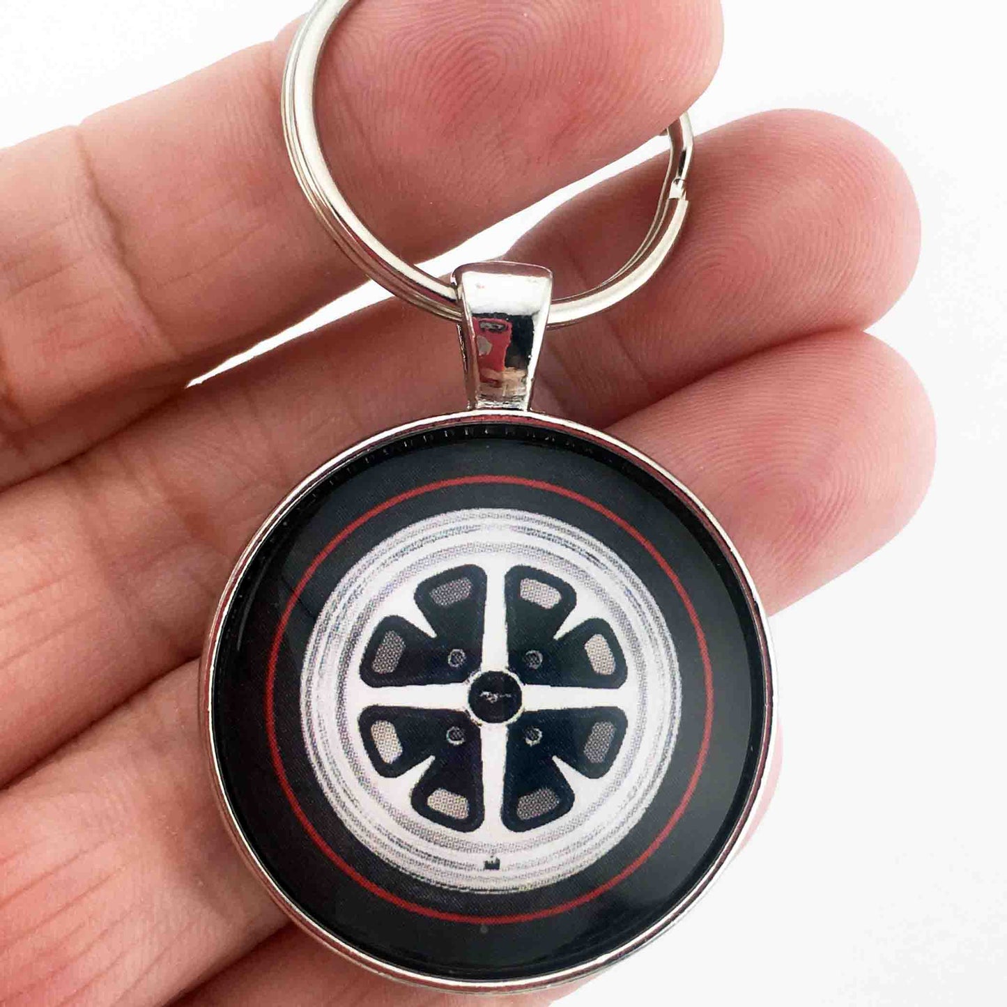 Vintage Ford MAGNUM 500 WHEEL Mustang Galaxie Comet 1.2" Diameter Keychain