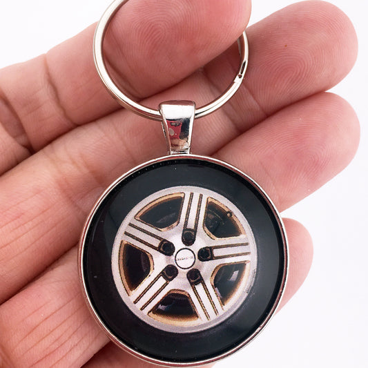 Vintage Chevy 1982-1992 Camaro Z28 IROC Mag Wheel 1.2" Diameter Keychain