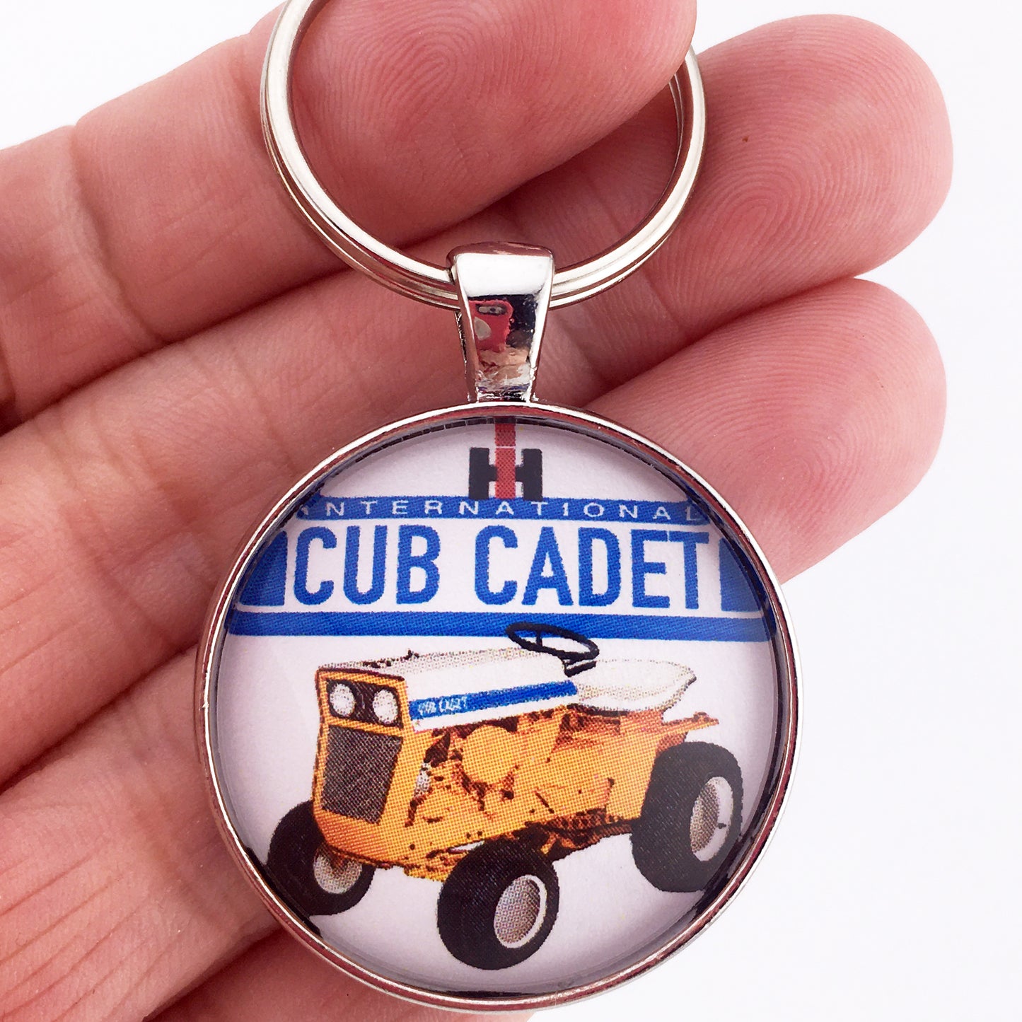 Vintage International Cub Cadet Emblem Badge Logo 1.2" Diameter Keychain