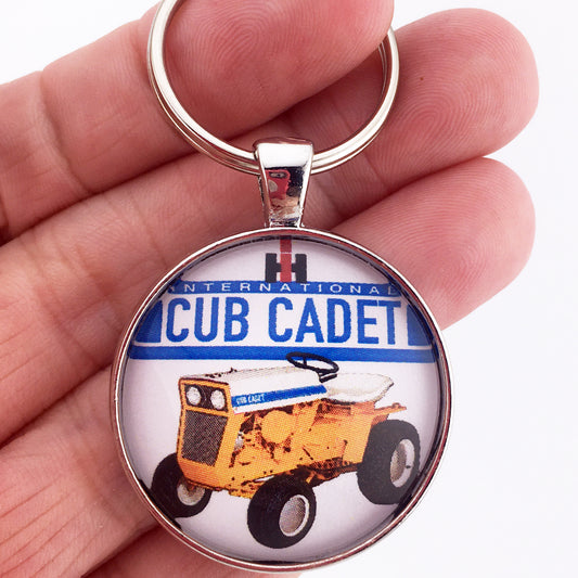 Vintage International Cub Cadet Emblem Badge Logo 1.2" Diameter Keychain