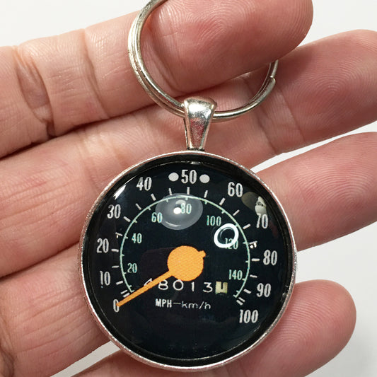 Vintage Chevrolet Truck 100 MPH Speedometer 1.2" Keychain