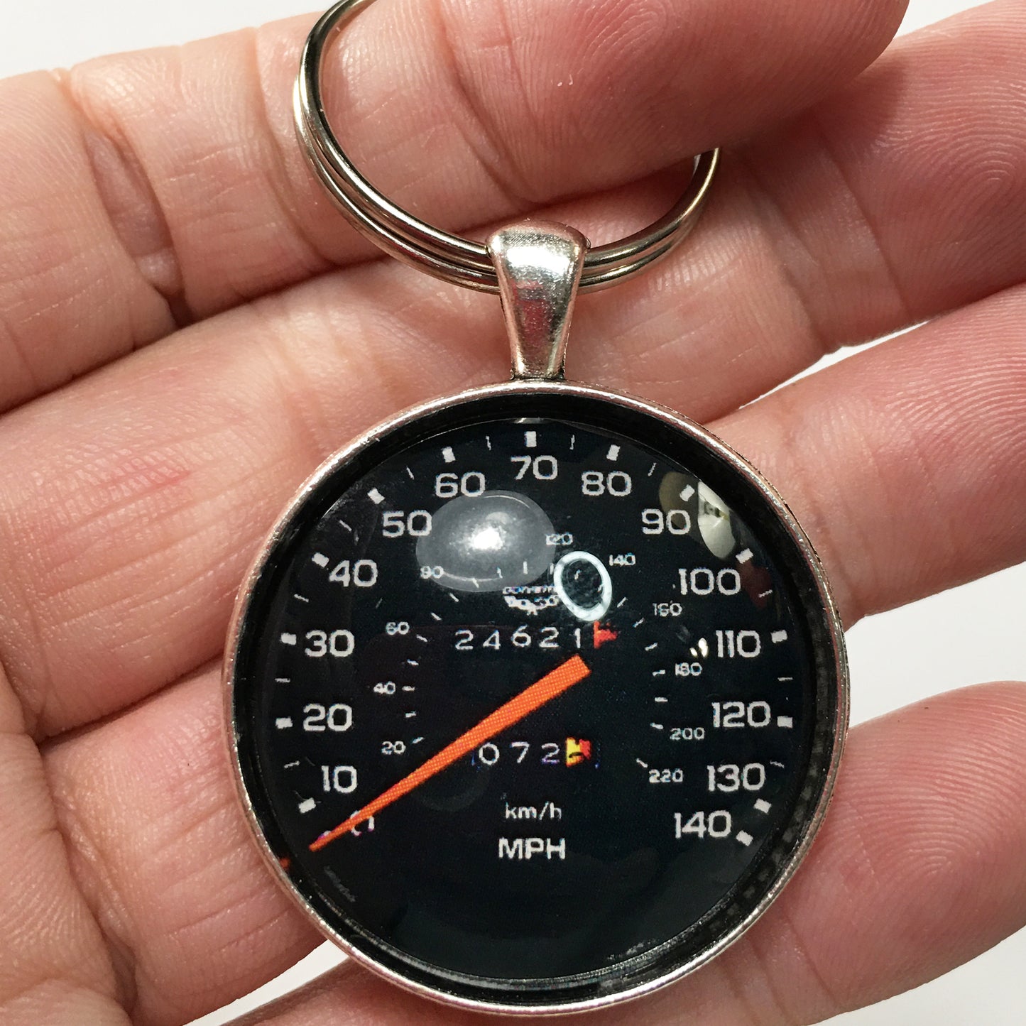 Vintage Chevrolet Corvette C3 140 MPH Speedometer 1.2" Keychain
