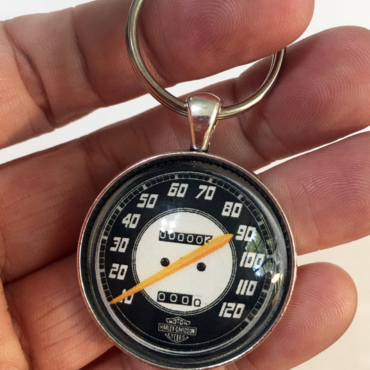 Vintage Harley Davidson 1941-1946 120 MPH Speedometer 1.2" Keychain