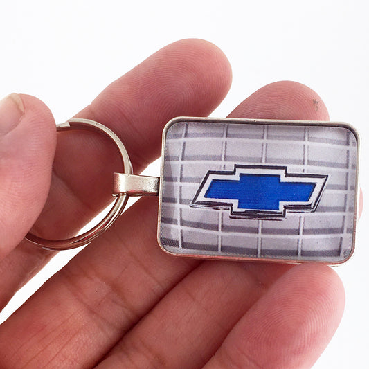 Vintage Chevrolet Bowtie Grille Emblem 1 x 1.25 Keychain