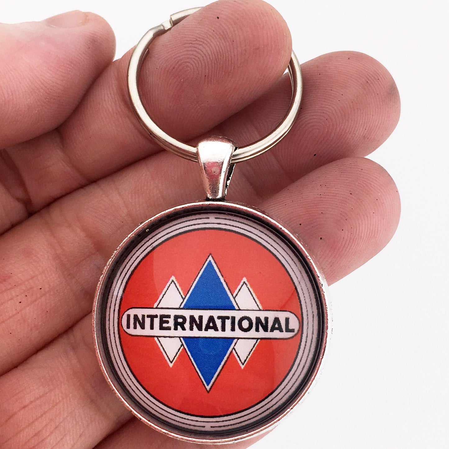 Vintage International Emblem Badge Ornament Logo 1.2" Diameter Keychain