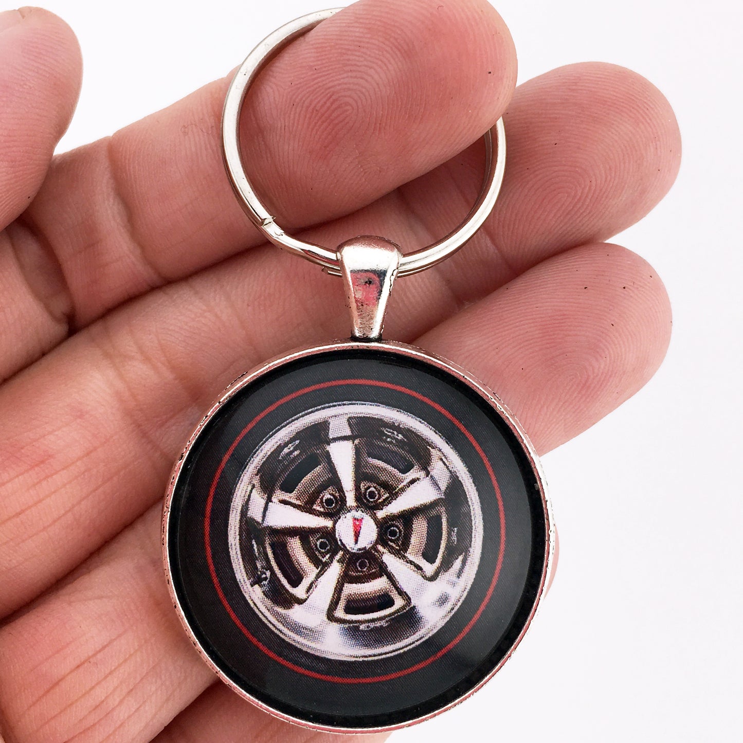 Vintage Pontiac Rally Redline Tire Arrowhead Center Cap 1.2" Diameter Keychain