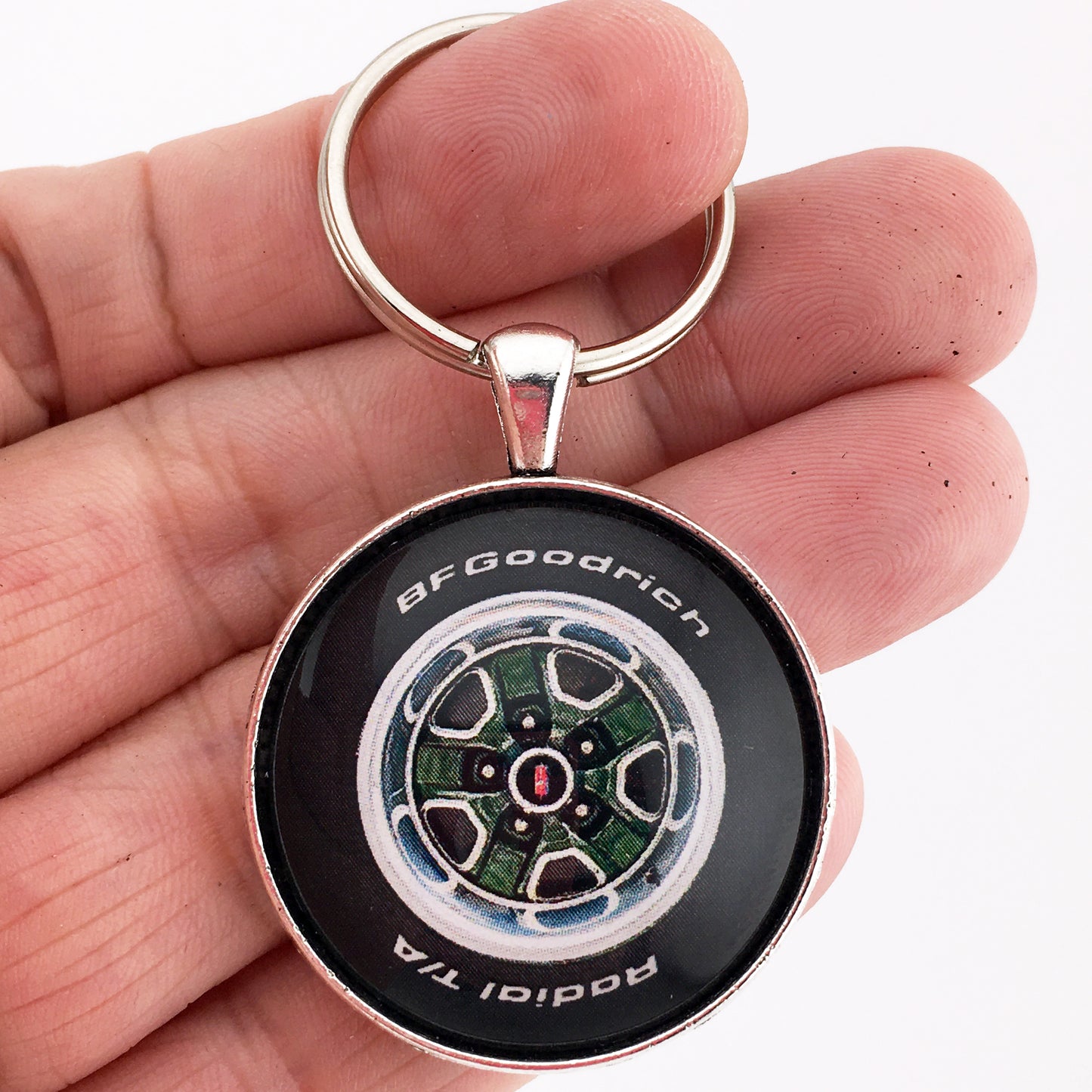 Vintage Oldsmobile Cutlass Supreme Rallye Wheel Emerald Green 1.2" Diameter Keychain