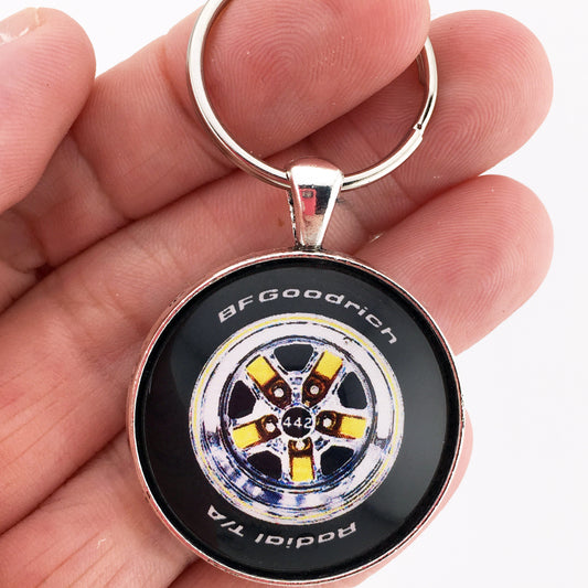 Vintage Oldsmobile 442 Cutlass Supreme Rallye Wheel 1.2" Diameter Keychain