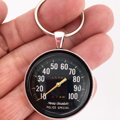 Vintage Harley Davidson Police Special 100 MPH Speedometer 1.2" Keychain