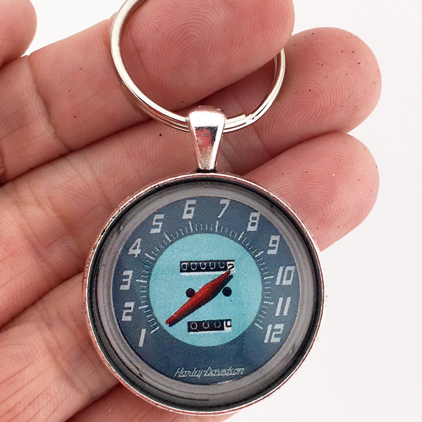 Vintage Harley Davidson 1948-1952 Panhead Blue Face 120 MPH Speedometer 1.2" Diameter Keychain