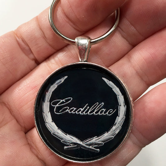 Vintage Cadillac Chrome Wreath Fender Emblem Trunk Badge 1.2" Keychain